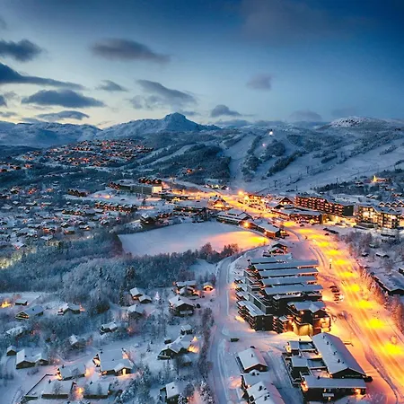 Stor Med 4 Soverom Og 2 Bad * Beitostolen