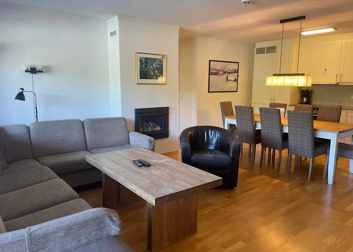 Appartamento Stor Med 4 Soverom Og 2 Bad *